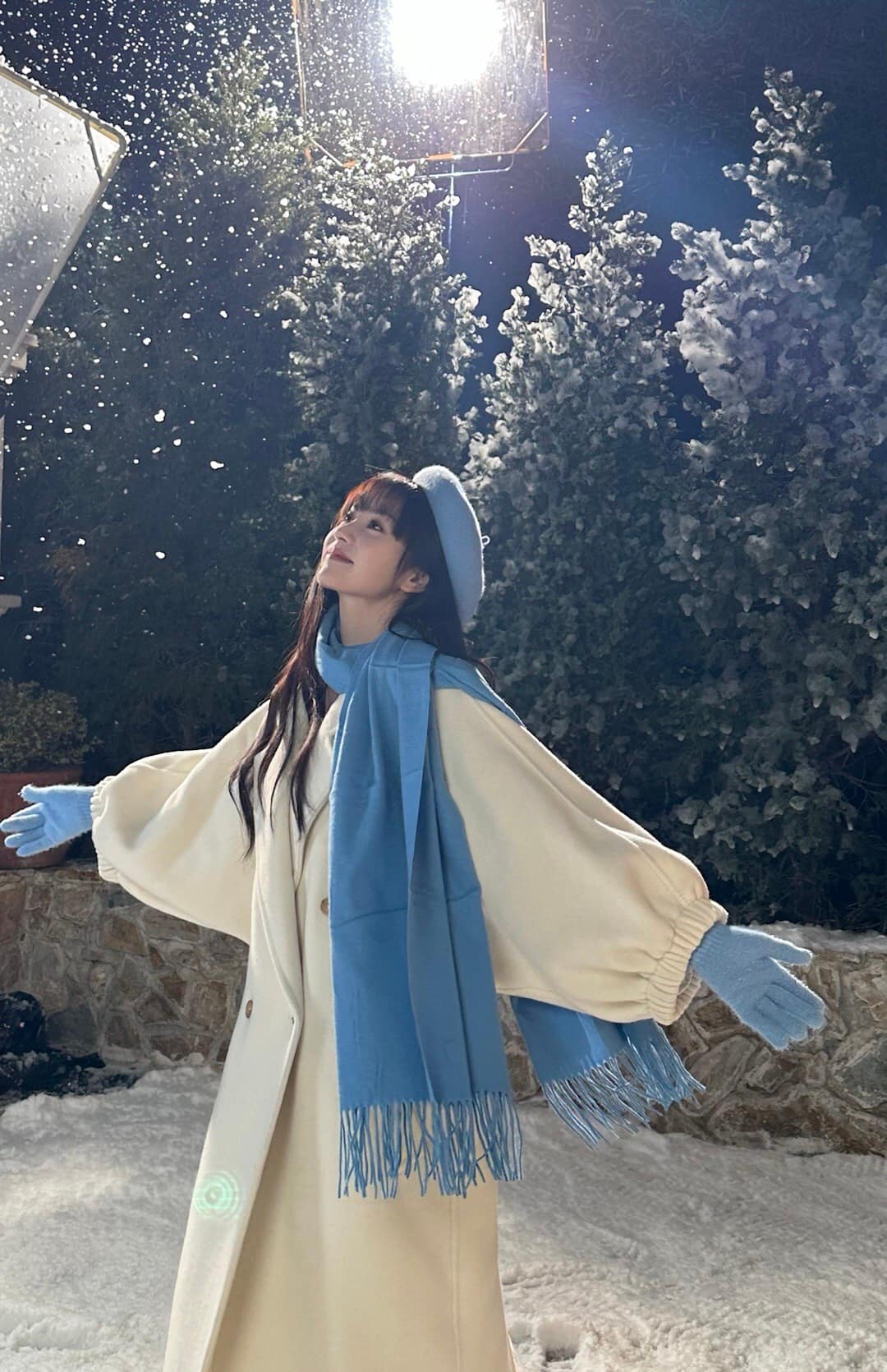 Điền Hi Vi hóa 'cô bé mùa đông' trong bộ ảnh mới, nhan sắc được netizen hết lời khen ngợi  - Ảnh 7