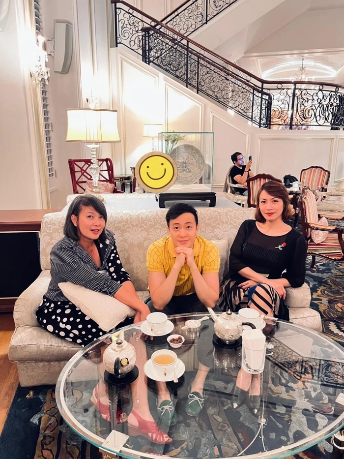 Bất ngờ xuất hiện trong dàn trai bưng quả đám cưới Minh Hằng, Lương Mạnh Hải khiến netizen ngưỡng mộ với cuộc sống hạnh phúc ở tuổi 41 - Ảnh 5