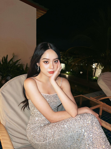 Nhan sắc Huỳnh Thị Thanh Thủy qua ống kính thường vẫn tỏa sáng, xứng danh Hoa hậu Việt Nam 2022 - Ảnh 3