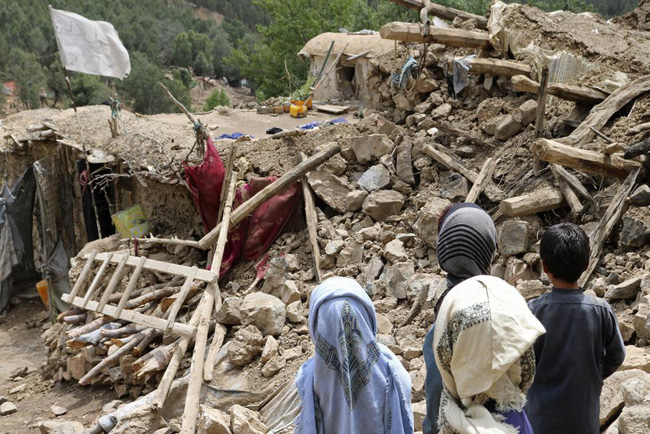 Trận động đất mạnh 6,8 độ richter rung chuyển Afghanistan: Dư chấn đến cả Ấn Độ cũng phải lo ngại - Ảnh 3
