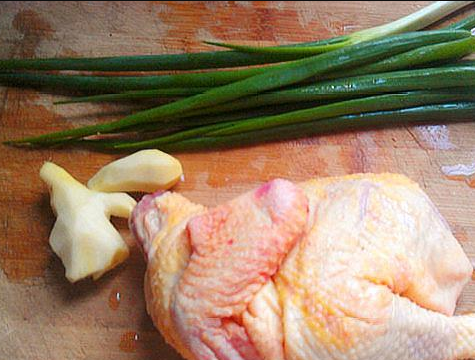 Làm món thịt gà ngon tuyệt vị, rất hợp trong bữa cơm mùa đông và chế biến lại vô cùng dễ - Ảnh 1