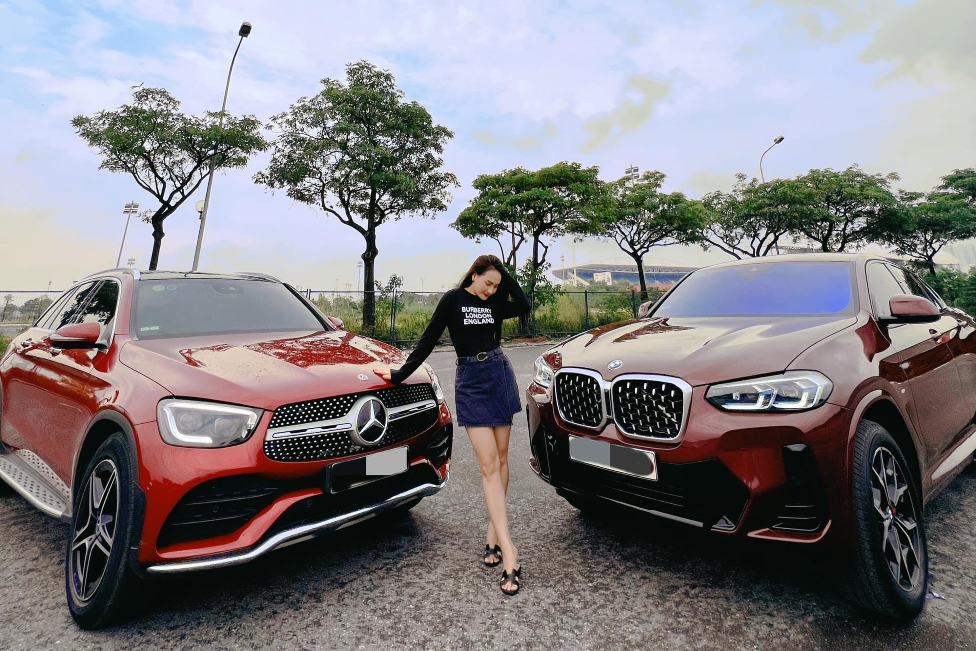 Diễn viên Bảo Thanh với khoảnh khắc 'tiền tỷ' bên hai siêu xe, khiến netizen lóa mắt trầm trồ: Đúng là 'đại gia ngầm' trong làng giải trí - Ảnh 2