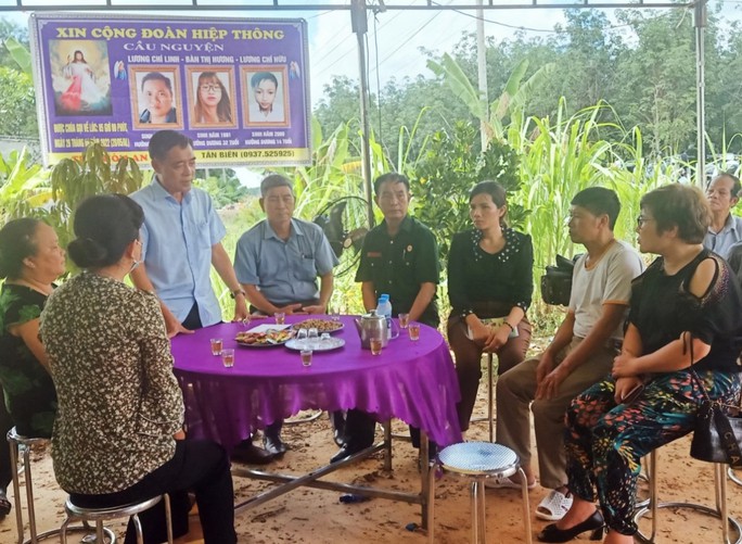Tây Ninh: Xót thương trước quan tài 3 thành viên trong một gia đình cùng tử vong khi mót mủ cao su - Ảnh 2