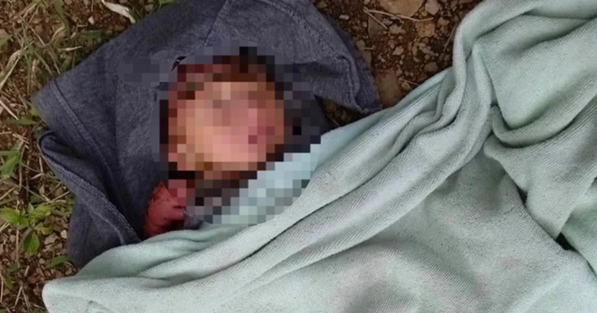 Tìm người thân của bé trai sơ sinh bị bỏ rơi trên bãi cỏ ở TPHCM - Ảnh 3