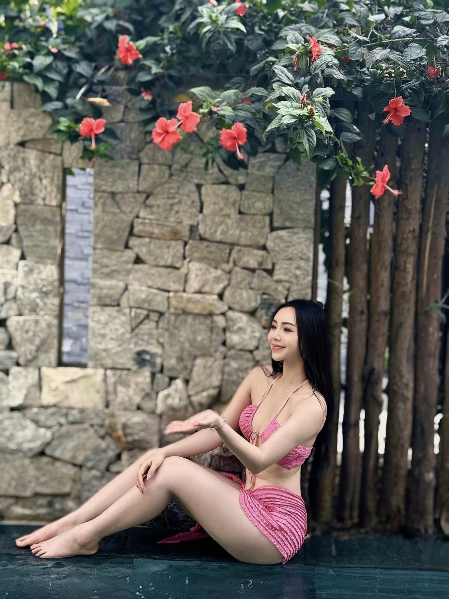 Hoa hậu Thùy Lâm, Quỳnh Kool và loạt mỹ nhân quê Thái Bình, một người giữ kỷ lục đi thi hoa hậu nhiều như đi chợ - Ảnh 7