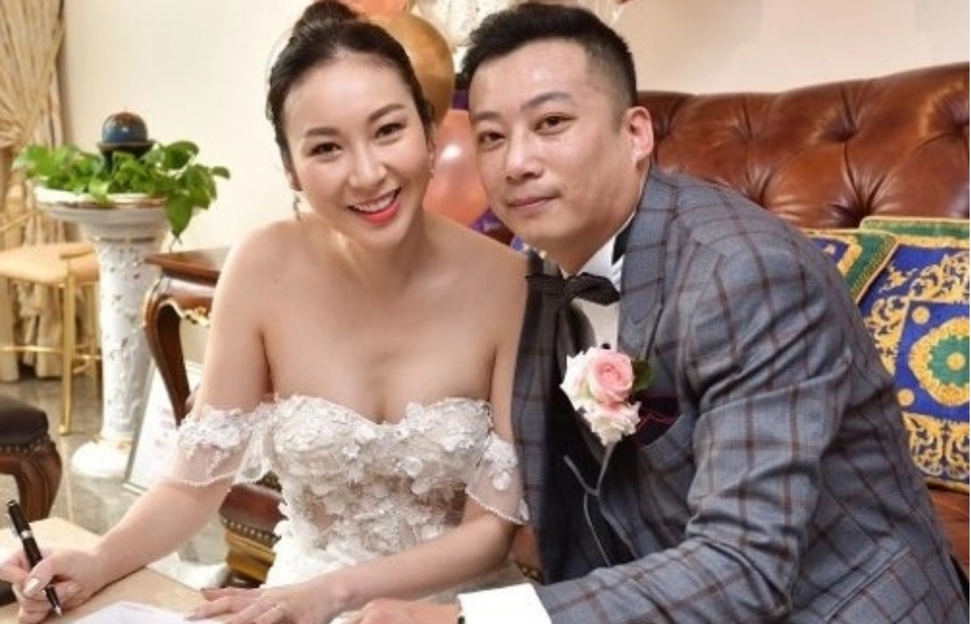Mỹ nhân Hong Kong thông báo bỏ chồng sau hai năm cưới - Ảnh 1