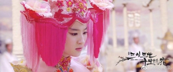 Những kiểu tóc cổ trang cồng kềnh nhất trên màn ảnh Hoa ngữ: Địch Lệ Nhiệt Ba bị 'dìm' vì quả đầu sừng trâu - Ảnh 8