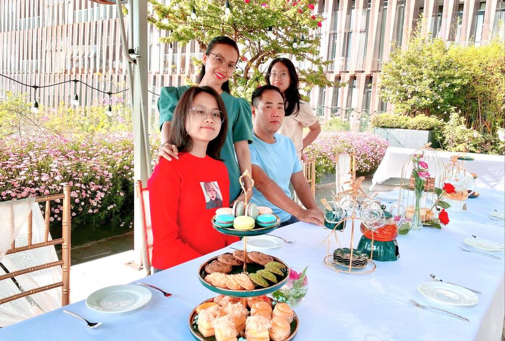 Loạt gia đình sao Việt đón một bề con gái: Vân Trang niềm vui nhân 3, các 'cô chiêu' ai cũng xinh đẹp - tài năng - Ảnh 15