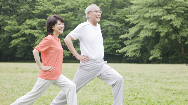 55 - 65 tuổi là giai đoạn “quyết định” tuổi thọ: Nam hay nữ cũng cần “3 không” đảm bảo sống khỏe, sống lâu - Ảnh 1