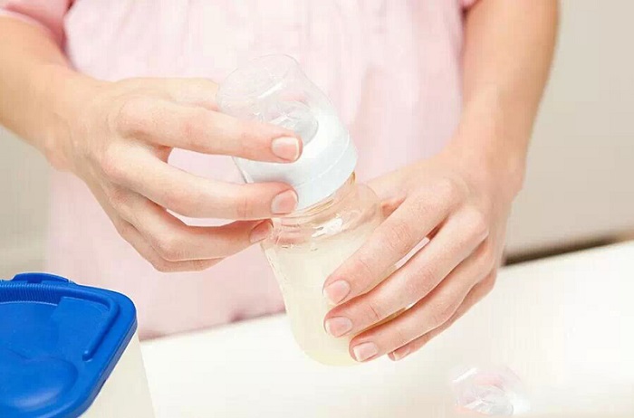 3 sai lầm khi pha sữa cho con cha mẹ nên tránh kẻo có ngày hối hận không kịp - Ảnh 2