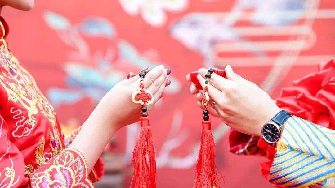 Trung Quốc rầm rộ xu hướng 'hôn nhân hai đầu': Không cưới hỏi, không làm dâu - 'cơm ai nấy ăn, nhà ai nấy ở' - Ảnh 2