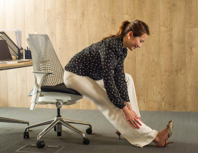 Dân văn phòng ngồi nhiều luôn đối mặt với tình trạng đau lưng khó chịu và đây là cách giải quyết hiệu quả - Ảnh 9