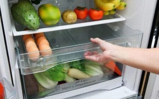 Đặt bát nước vào tủ lạnh mỗi ngày, mẹo hay giúp bạn giảm nửa tiền điện mỗi tháng - Ảnh 3