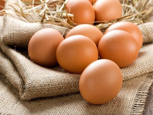 Cách bảo quản trứng gà, trứng vịt ăn dần suốt vài tháng - Ảnh 1