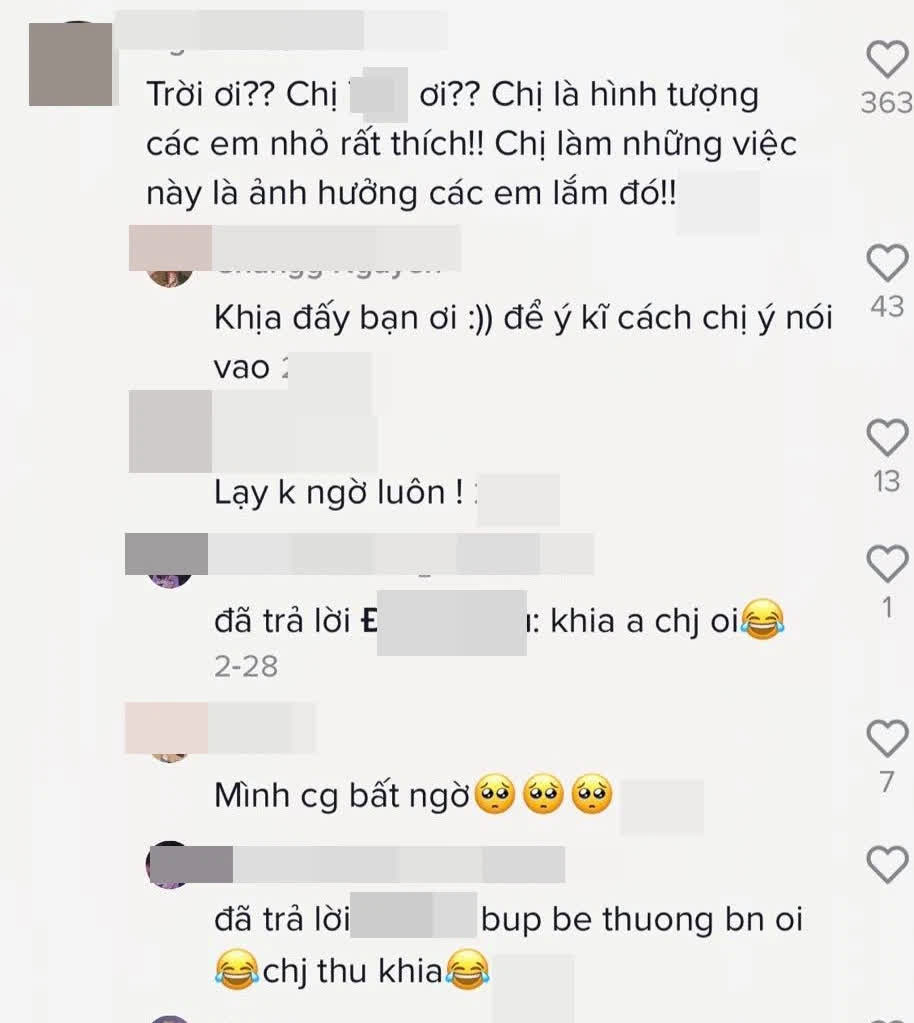 Youtuber chuyên làm video cho trẻ em gây tranh cãi vì đăng clip xin vía Kuman Thong - Ảnh 5