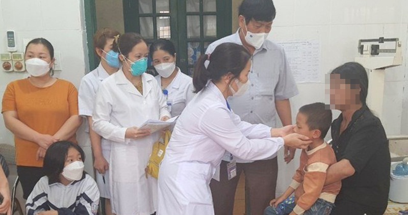 Thông tin mới về tình hình sức khỏe của hơn 700 ca sốt bất thường tại tỉnh Bắc Kạn: Tiến triển tốt, có dấu hiệu khả quan - Ảnh 1