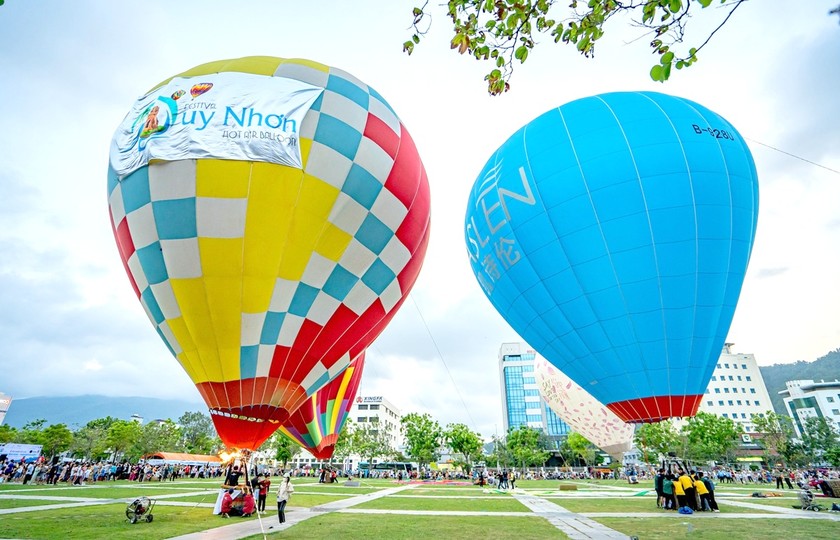 Bình Định lần đầu tiên tổ chức Lễ hội Khinh khí cầu quốc tế tại bờ biển Quy Nhơn - Ảnh 2