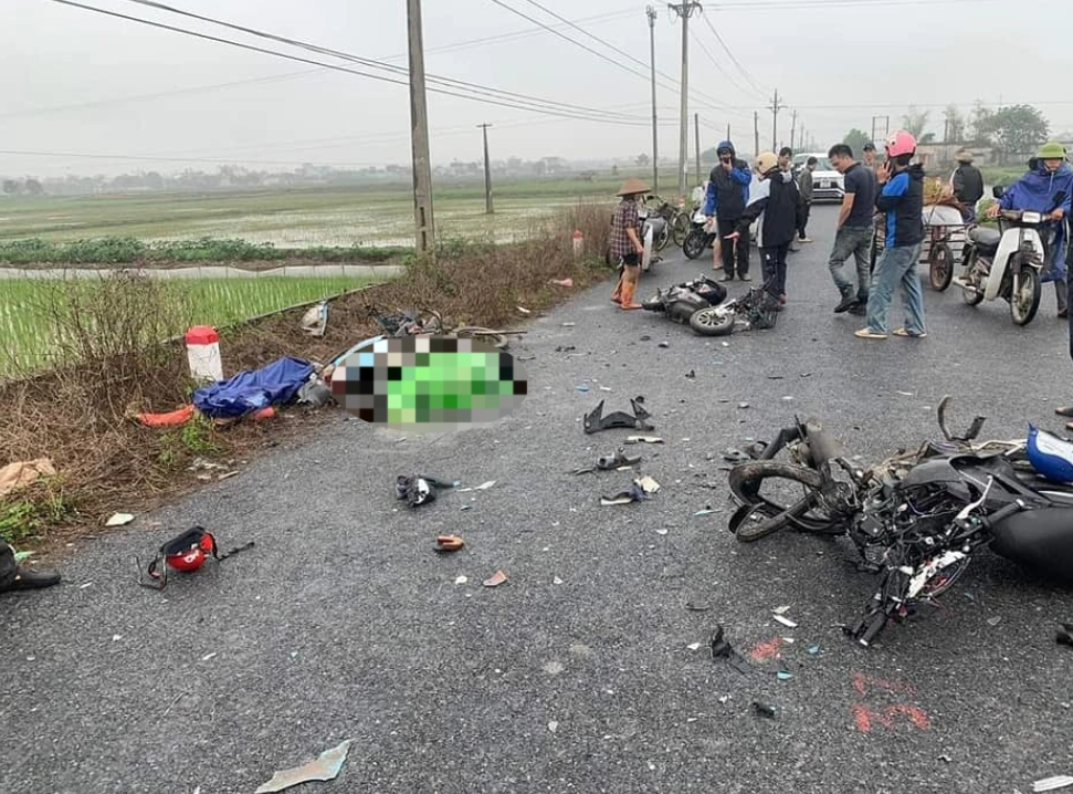 Tai nạn liên hoàn ở Thái Bình khiến 1 người tử vong, 4 người nhập viện cấp cứu - Ảnh 1