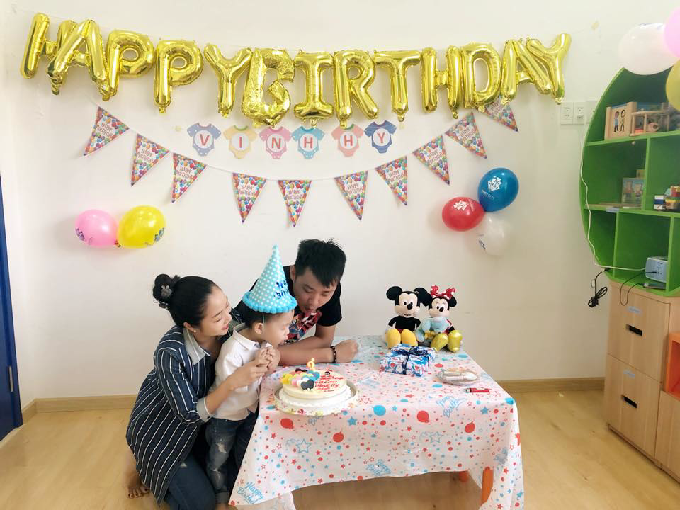 Ốc Thanh Vân hạnh phúc cùng ông xã Trí Rùa tổ chức sinh nhật ấm áp cho con trai - Ảnh 4