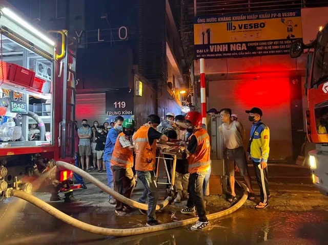 Công an TP Hà Nội bác bỏ thông tin 21 người tử vong trong vụ cháy nhà trọ ở Trung Kính - Ảnh 4