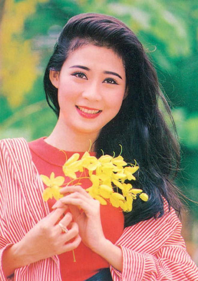 Nhan sắc và cuộc sống của những “Nữ hoàng ảnh lịch Việt' một thời, giờ ra sao? - Ảnh 8
