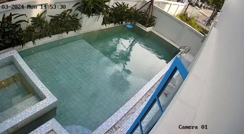 Vụ 2 cháu bé đuối nước trong bể bơi tại biệt thự cho thuê: Bé gái 7 tuổi đã tử vong - Ảnh 1