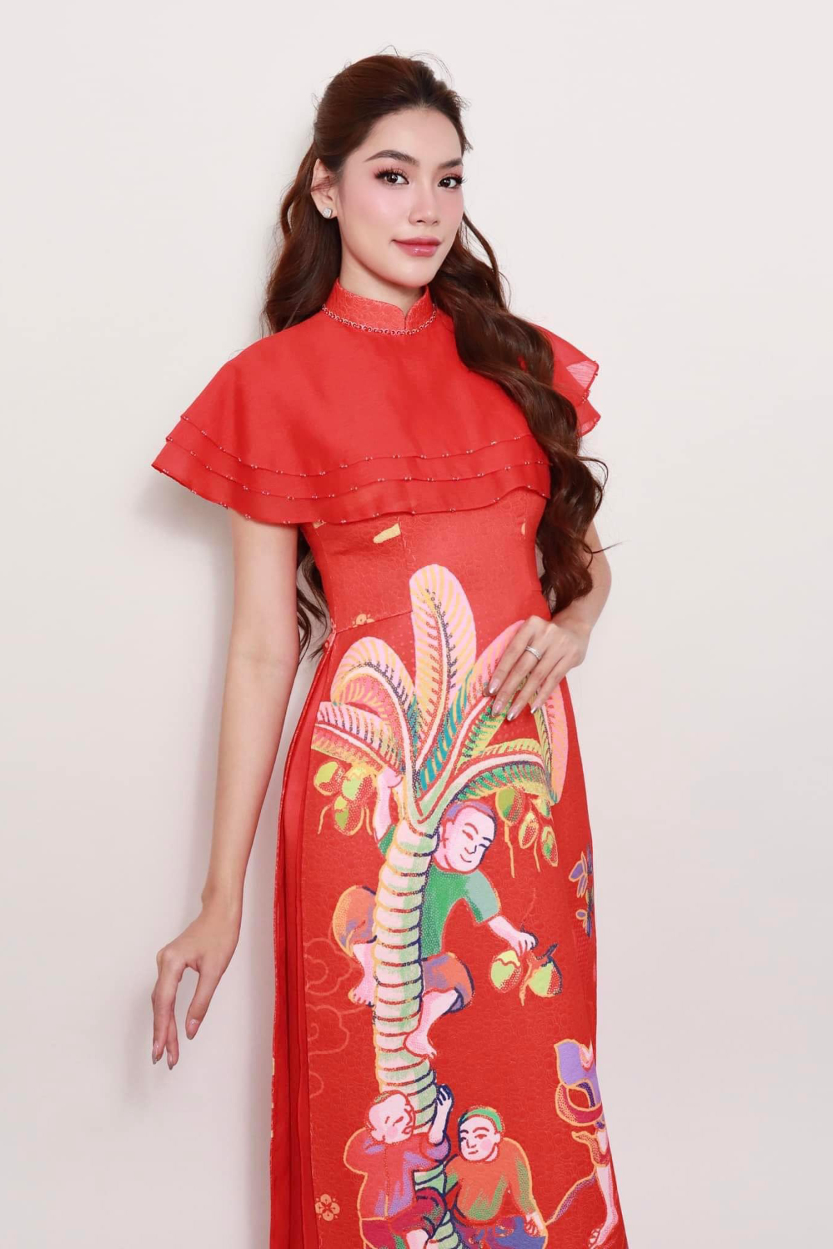 Dàn mỹ nhân Việt khoe sắc xinh đẹp '10 phân vẹn 10' trong tà áo dài đậm sắc Xuân trước thềm năm mới - Ảnh 9