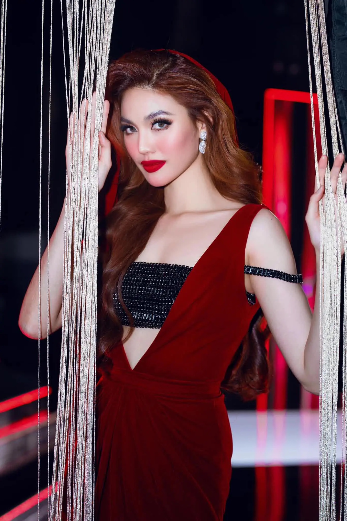 Hoa hậu Hương Giang 'bắt tay' cùng Dược Sĩ Tiến trở thành nhà sản xuất Miss Universe Vietnam 2024 - Ảnh 5