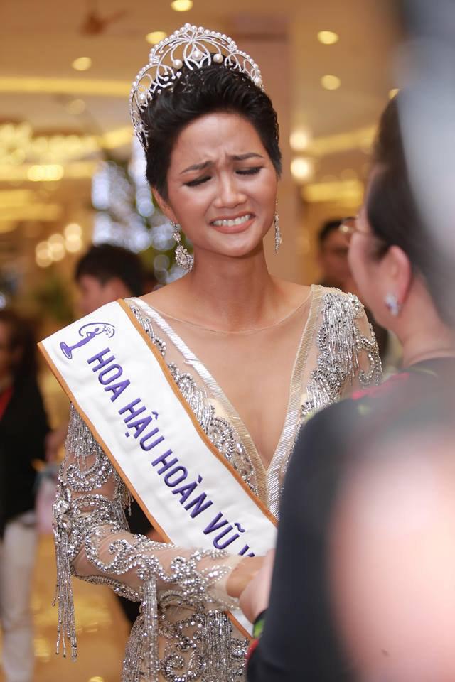 HOT: Trước đêm chung kết, Hoa hậu H'Hen Niê vẫn còn nợ 4 triệu tiền đi thi - Ảnh 3