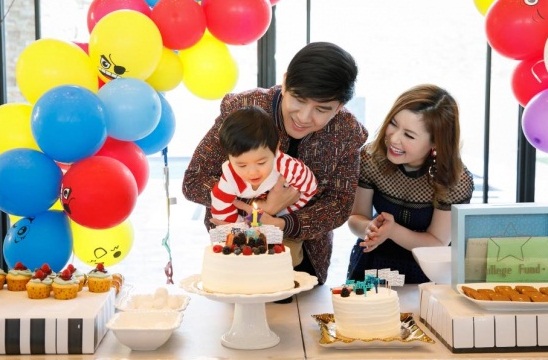 Con trai Đan Trường cực đáng yêu khi được ba mẹ tổ chức sinh nhật trong biệt thự triệu đô - Ảnh 3