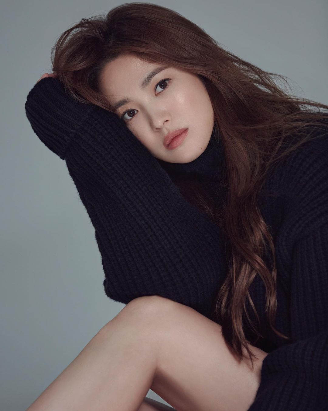 6 kiểu tóc xuất sắc nhất của Song Hye Kyo, chị em U30 'đu' theo thì nhan sắc dễ thăng hạng trong nháy mắt - Ảnh 1