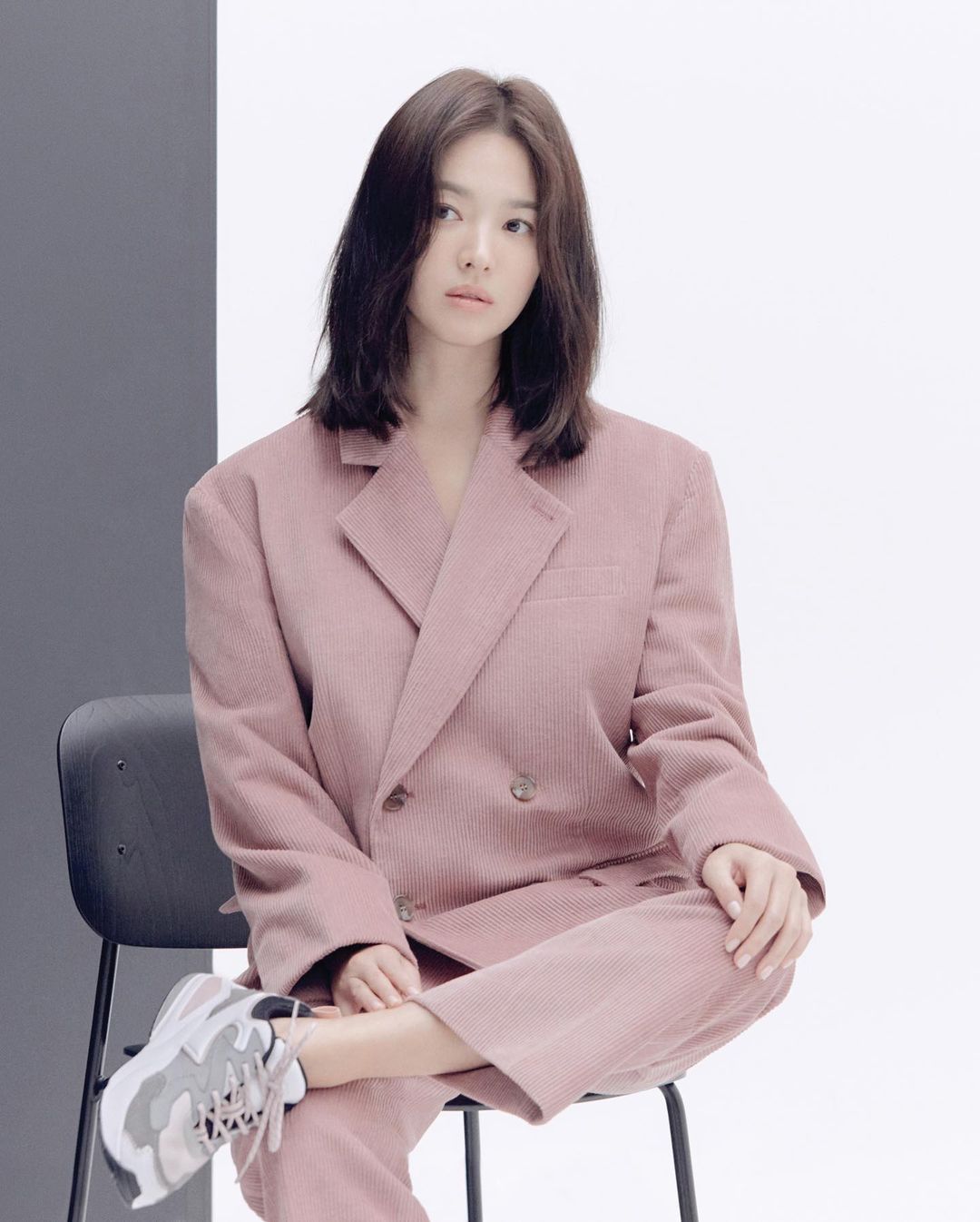 6 kiểu tóc xuất sắc nhất của Song Hye Kyo, chị em U30 'đu' theo thì nhan sắc dễ thăng hạng trong nháy mắt - Ảnh 7
