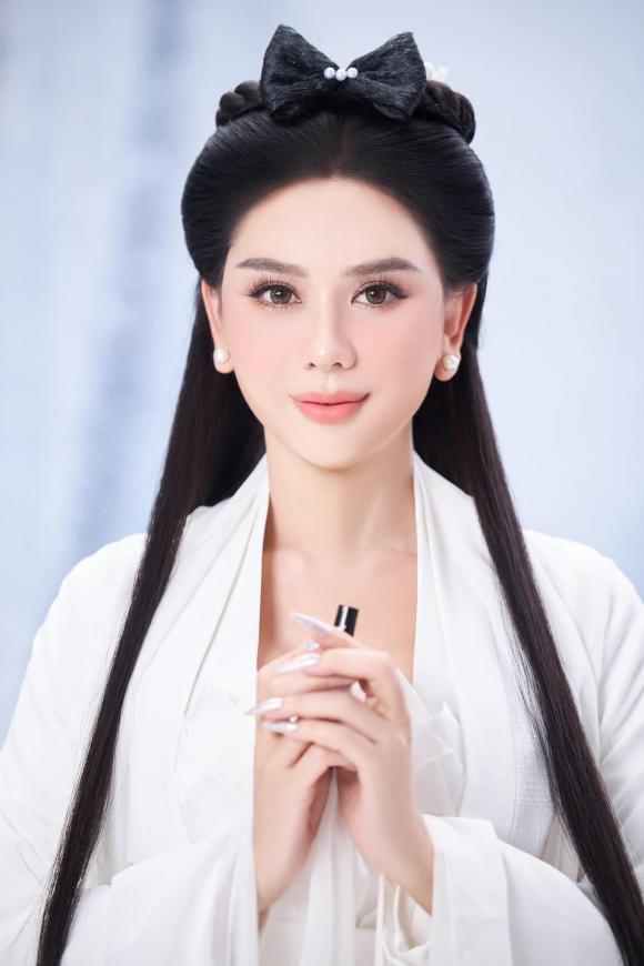 Lâm Khánh Chi quyết tâm phẫu thuật để trở nên nữ tính hơn, hứa hẹn sẽ trở lại với phiên bản hoàn hảo nhất - Ảnh 8