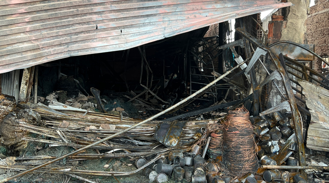 Thừa Thiên Huế: Cửa hàng cháy trong đêm, thiệt hại ước tính cả tỷ đồng - Ảnh 7