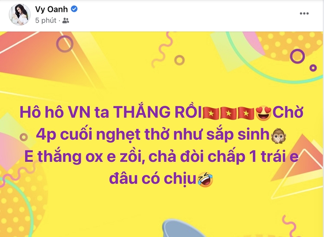 Trường Giang - Nhã Phương và dàn sao Vbiz vỡ oà trước chiến thắng của đội tuyển U23 Việt Nam tại SEA Games 31 - Ảnh 13