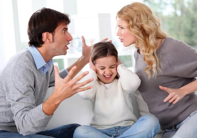 Chuyên gia tâm lý chỉ ra: 3 thói quen xấu của cha mẹ vô tình nuôi dạy nên những đứa trẻ ngỗ nghịch - Ảnh 3
