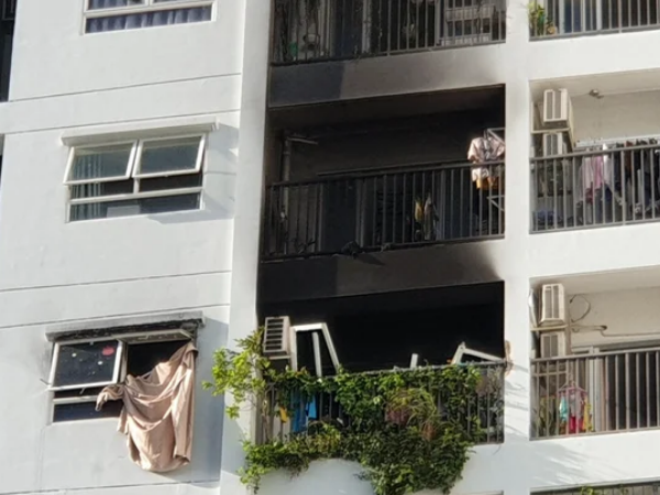 Nhân chứng kể lại khoảnh khắc ám ảnh về 2 nạn nhân tử vong trong vụ cháy chung cư ở Tân Phú - Ảnh 1