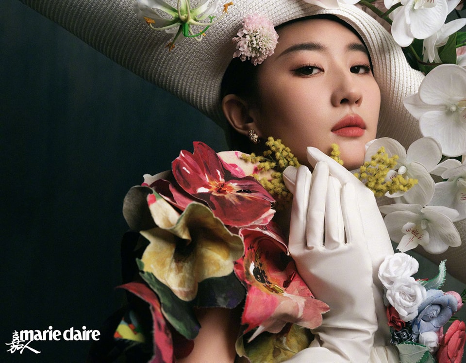 Lưu Diệc Phi hóa nàng thơ trong bộ ảnh ngập tràn sắc hoa của tạp chí Marie Claire số mới nhất - Ảnh 16