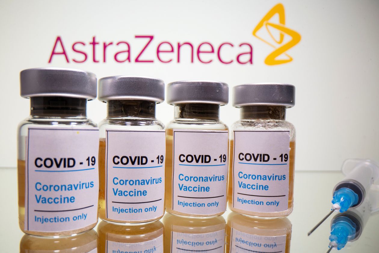 Hãng dược AstraZeneca lần đầu thừa nhận vắc xin COVID-19 gây đông máu, kèm theo hội chứng nguy hiểm khác - Ảnh 1
