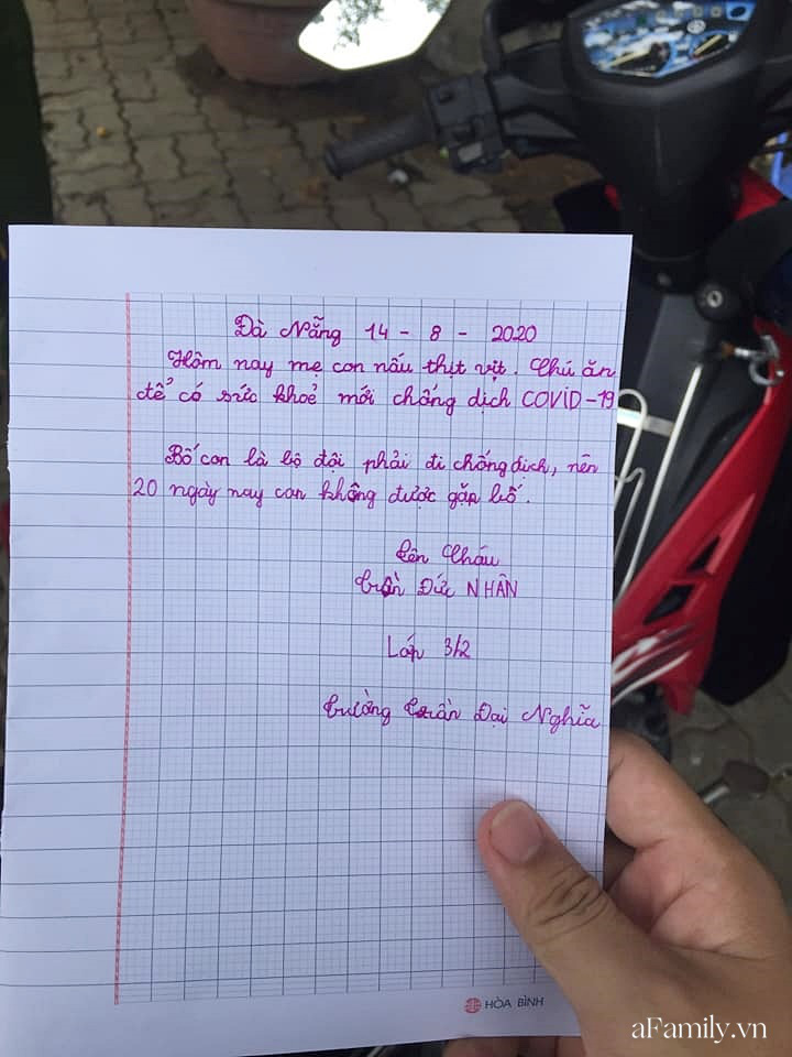Túi thịt vịt ấm nóng và bức thư tay xúc động của bé Nhân 8 tuổi gửi đội dân quân khu cách ly Đà Nẵng: 'Chú ăn để có sức khỏe chống dịch Covid-19!' - Ảnh 3
