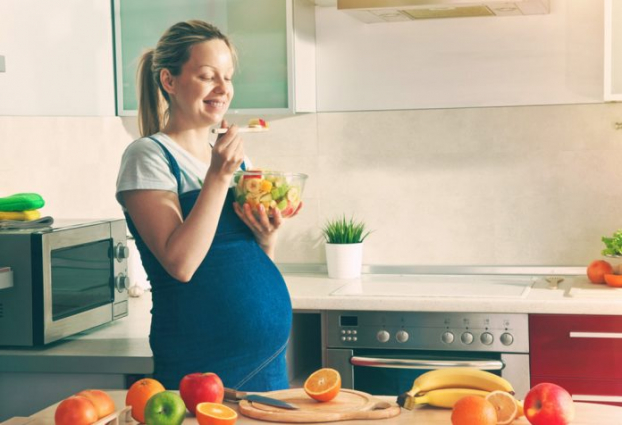 10 thực phẩm nên ăn khi mang thai để con thông minh hơn - Ảnh 1