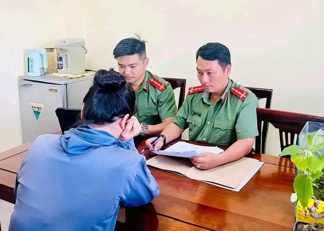 Đưa thông tin sai về việc bộ hành của ông Thích Minh Tuệ ở Quảng Trị, một người phụ nữ bị xử phạt - Ảnh 1