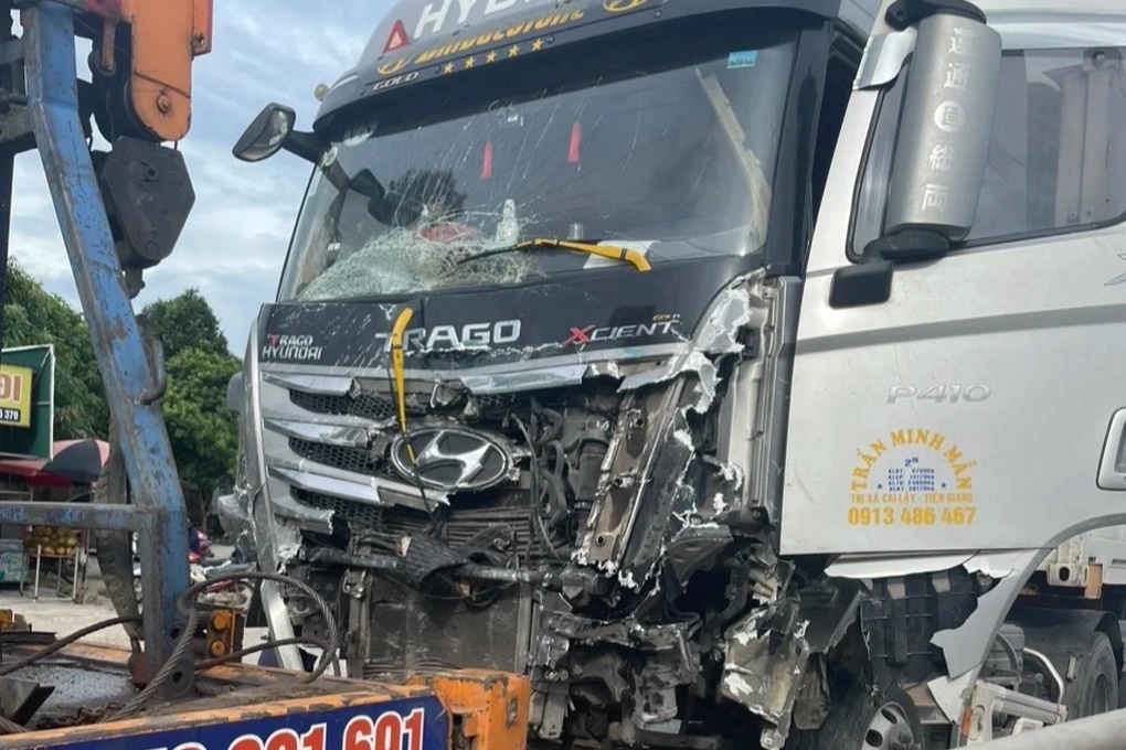 Tai nạn liên hoàn khiến 3 người tử vong ở Hà Tĩnh: Tiết lộ mới về chiếc xe gây tai nạn - Ảnh 2