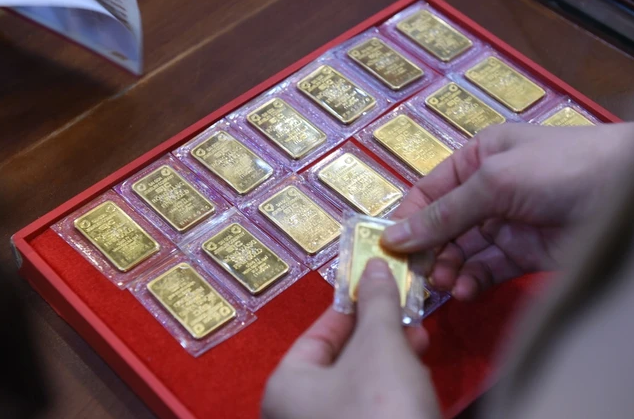 Giá vàng ngày 20/11: Duy trì mức cao đối với vàng nhẫn, vàng trang sức - Ảnh 2