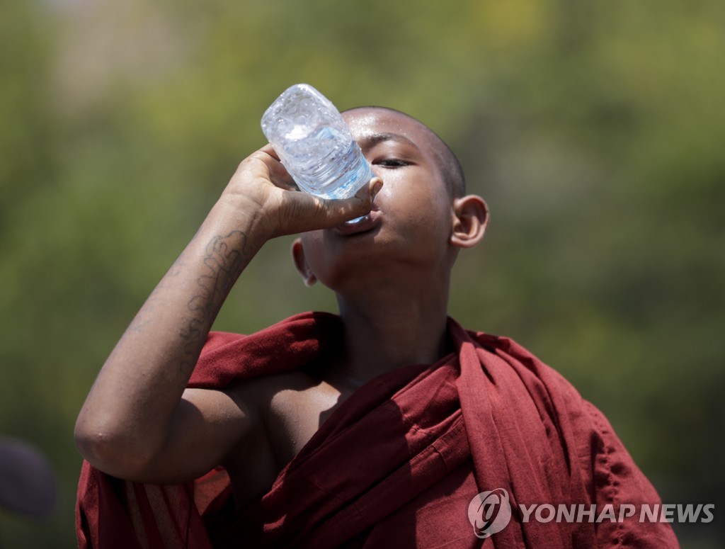 Myanmar đạt kỷ lục nắng nóng trong vòng 59 năm qua: Nhiệt độ cao, mất điện 'chồng chéo' nhau - Ảnh 1