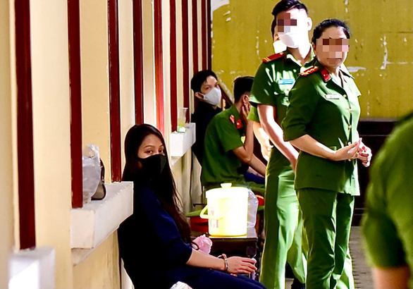 Vụ bé gái 8 bị bạo hành tử vong ở TP.HCM: Gia đình bé V.A kháng cáo với hình phạt dành cho Nguyễn Kim Trung Thái, quyết đòi lại công lý đến cùng cho bị hại - Ảnh 2