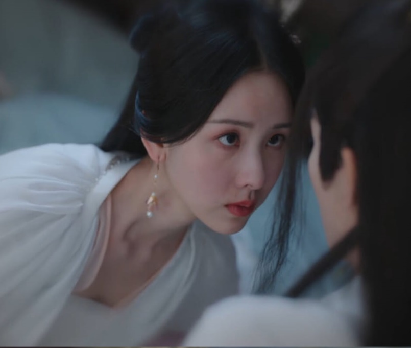 Netizen soi ra 'giọt máu mũi' của Trần Đô Linh ở cảnh 'giường chiếu' với Đặng Vi trong Trường Nguyệt Tẫn Minh - Ảnh 1
