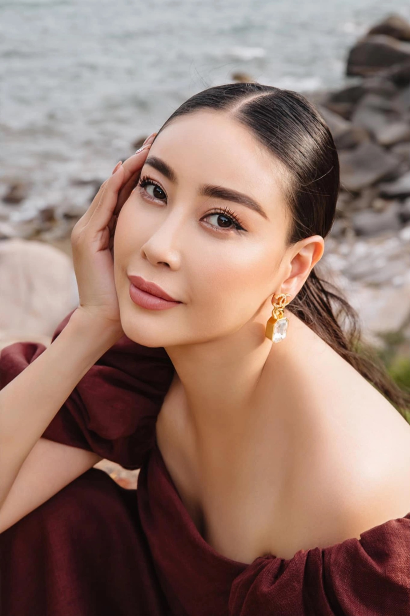 Cuộc sống viên mãn của hoa hậu Hà Kiều Anh ở tuổi U50: Sở hữu cơ ngơi hàng trăm tỷ, vẫn đắt show 'ghế nóng' các cuộc thi nhan sắc lớn - Ảnh 1