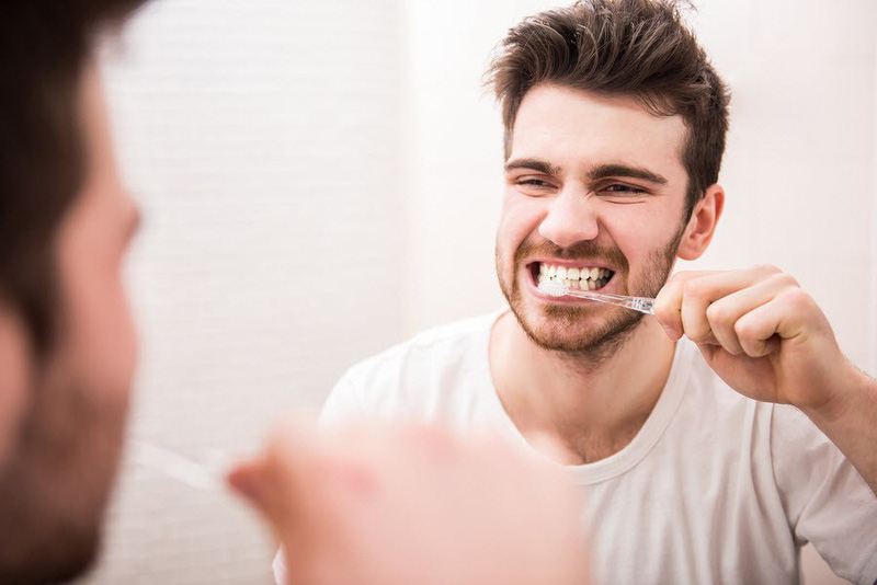 Thường xuyên chảy máu khi đánh răng: Tuyệt đối không chủ quan vì có thể là dấu hiệu ung thư! - Ảnh 2