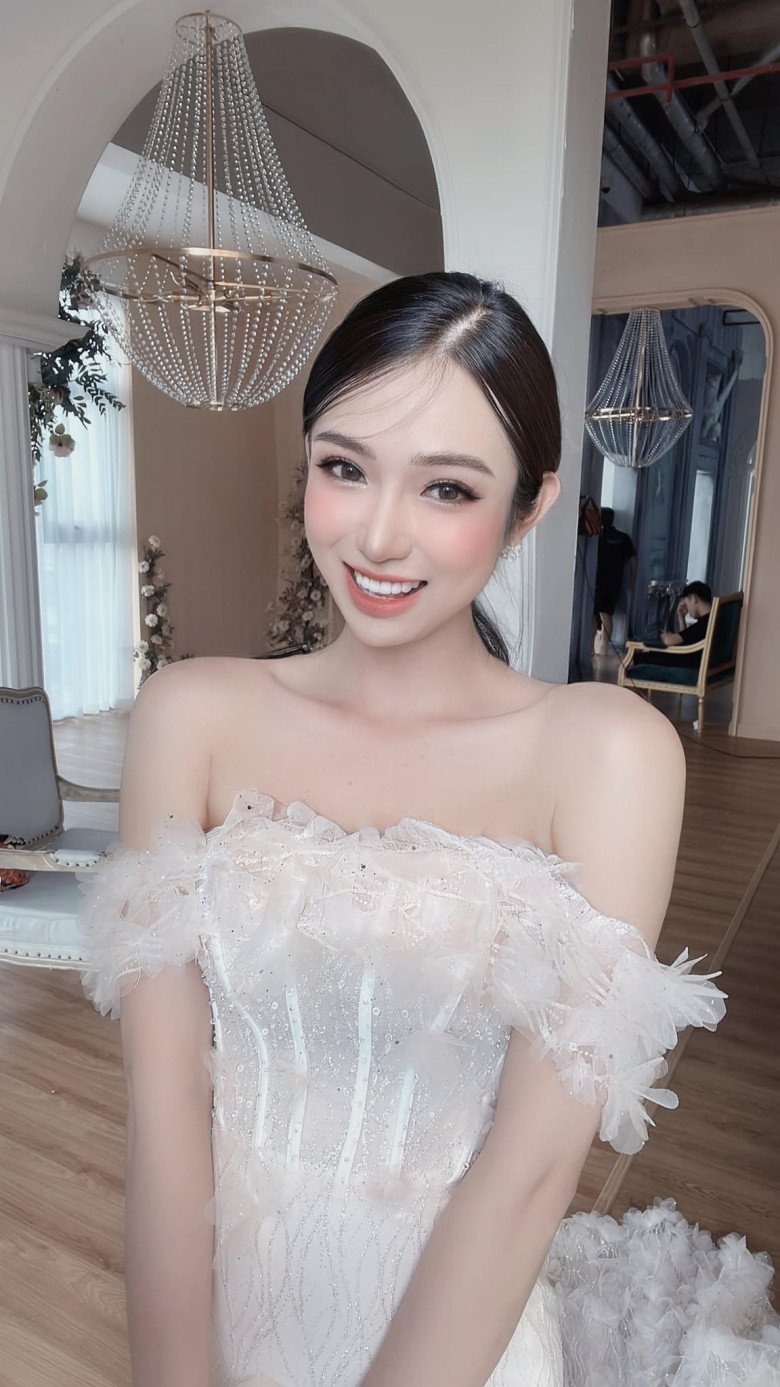 Profile 'khủng' của nữ MC VTVCab ghi danh tại Hoa hậu Chuyển giới Việt Nam 2023 - Ảnh 3